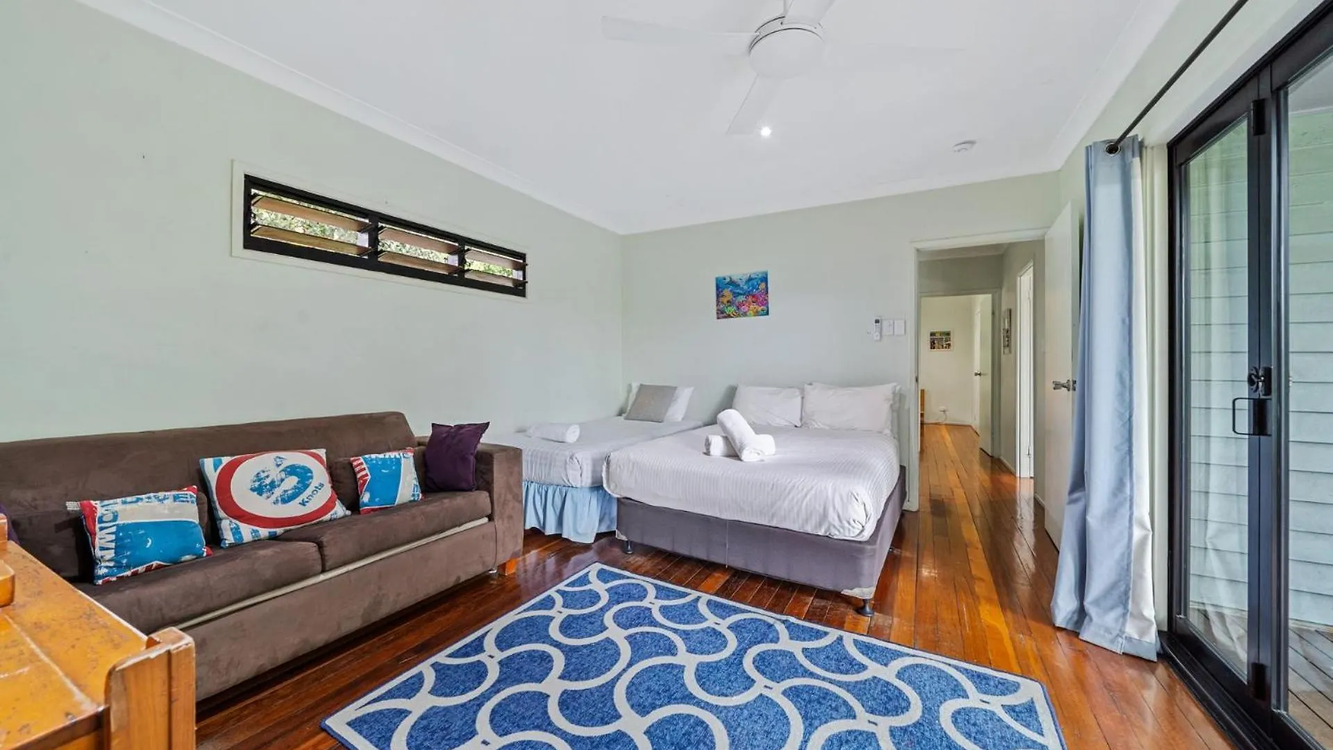 Billa Blue Holiday home North Stradbroke Island Australia